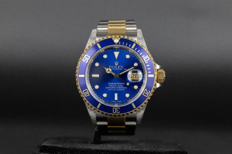 Rolex<br>16613 Submariner SS/18k Blue Dial