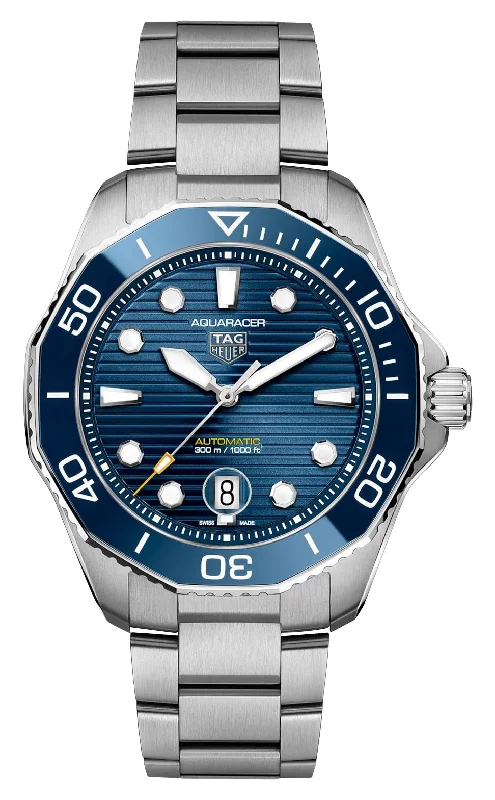 TAG Heuer Aquaracer Professional 300 Automatic Stainless Steel Blue Dial Date Divers Mens Watch WBP201B.BA0632