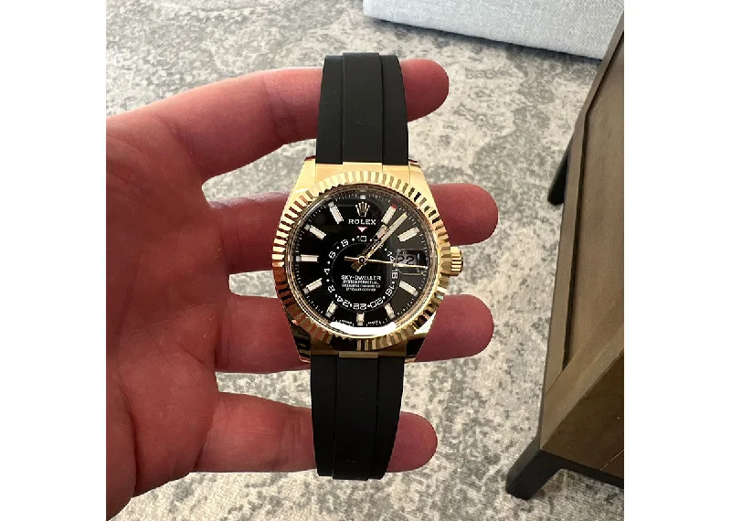 Rolex Sky-Dweller 42mm 326238 Oysterflex Yellow Gold Black Dial