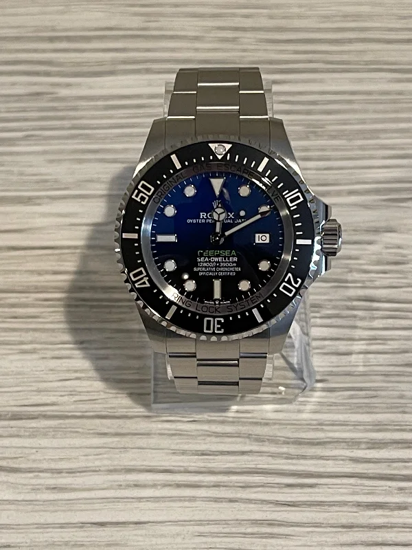 Rolex Sea-Dweller Deep Sea 44mm 136660 Oystersteel D-Blue Dial