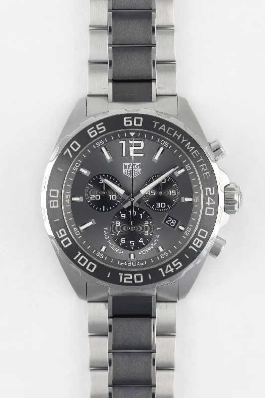 TAG HEUER Formula 1 Quartz Watch – Grey Sunray Brushed Dial 43mm