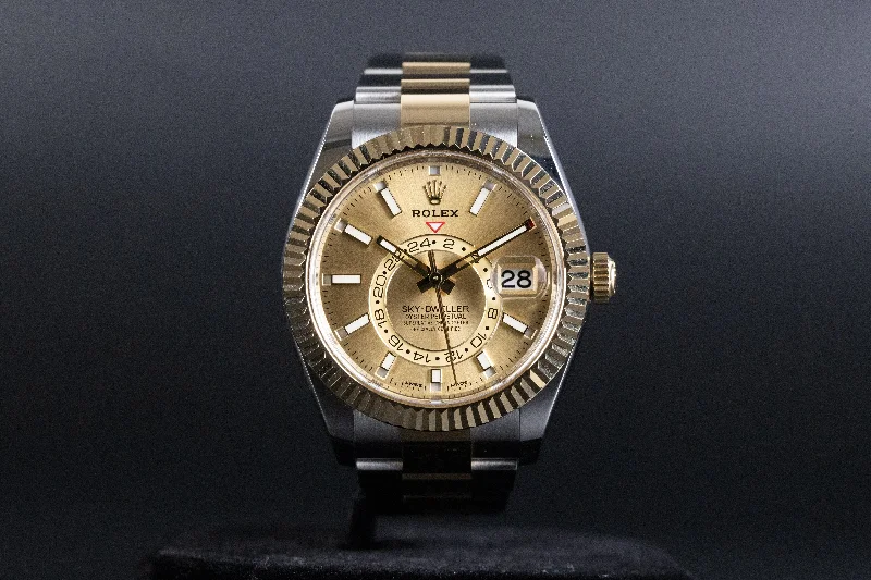 Rolex<br>326933 Sky-Dweller SS/18k Champagne Dial