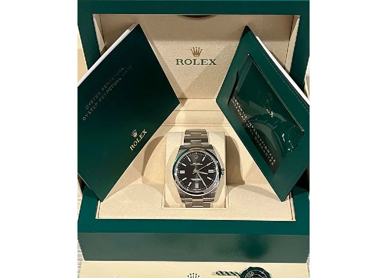 Rolex Oyster Perpetual 41mm 124300 Oystersteel Bright Black Dial