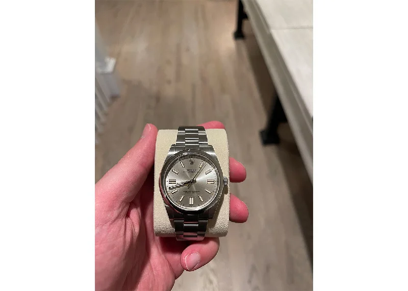 Rolex Oyster Perpetual 41mm 124300 Oystersteel Silver Dial